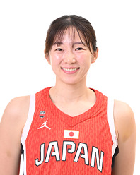 川井 麻衣